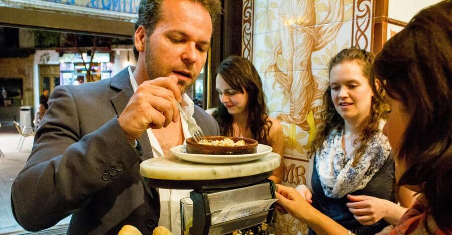 Madrid: Tapas & Wine Tasting Tour with Local Guide - Santa Ana Square: an easy meeting point