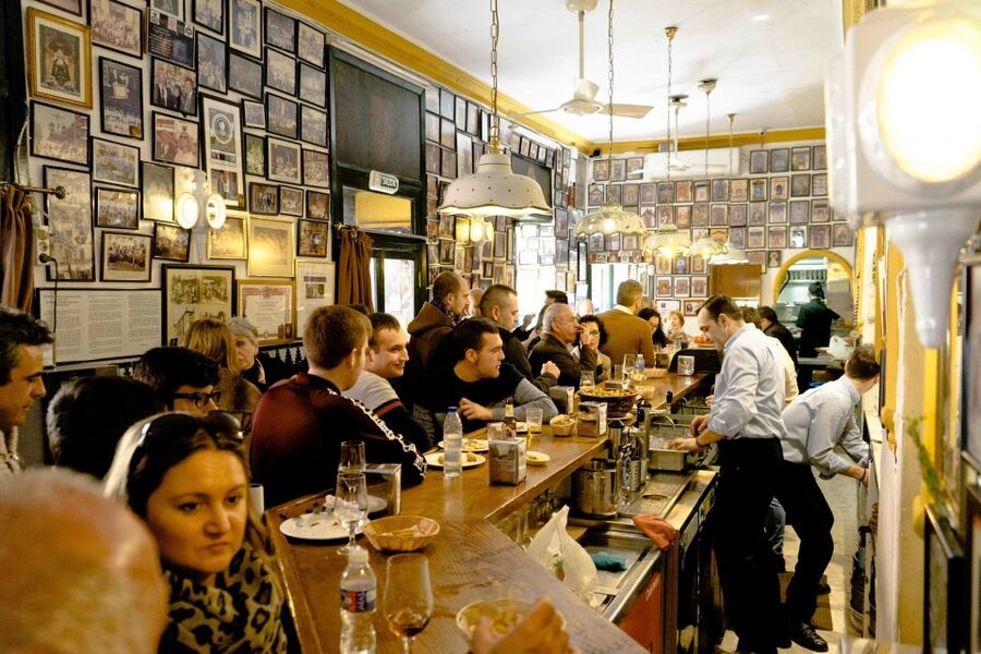 Malaga: Tapas Crawl - The second bar shows a different side of Malaga