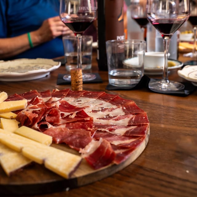 Malaga: Taste-of-Spain Walking Food Tour - Key points at a glance