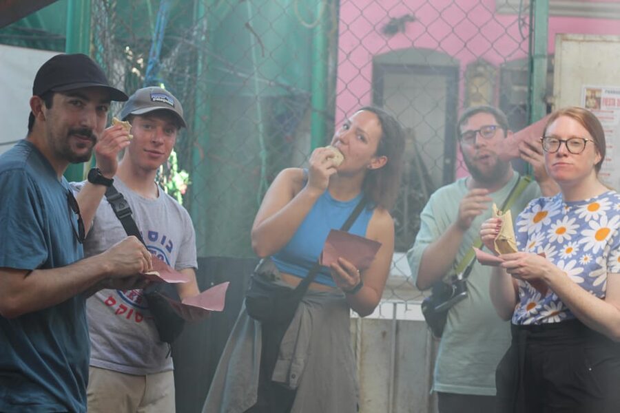 Market tour and all gastronomy included⭐️⭐️⭐️⭐️⭐️ - A score of regional foods, not one signature dish