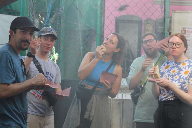 Market tour and all gastronomy included⭐️⭐️⭐️⭐️⭐️ - Walking, heat, and who should skip it