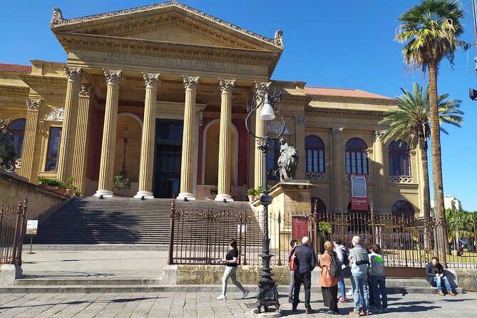 Markets and monuments: walking tour and street food in Palermo - The old Cassaro and puppet theater