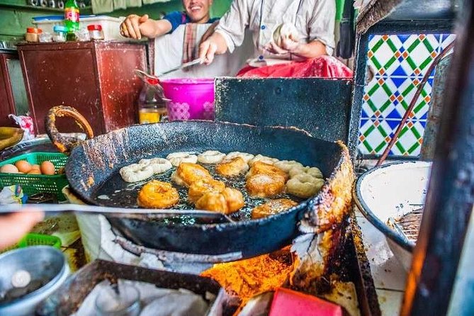 Marrakech: Street Food Tour by Night - Starting at Jemaa el-Fnaa after dark