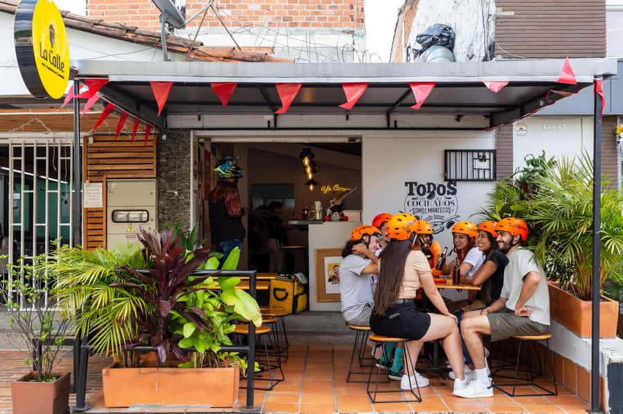 Medellín: E-bike and Foodie Tour - Conquistadores and the river parks