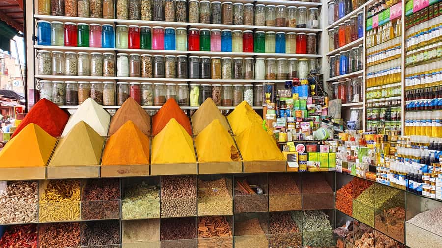 Medina Tasting Tour: Experience Local Street Food & Culture! - The guide can make or break the evening