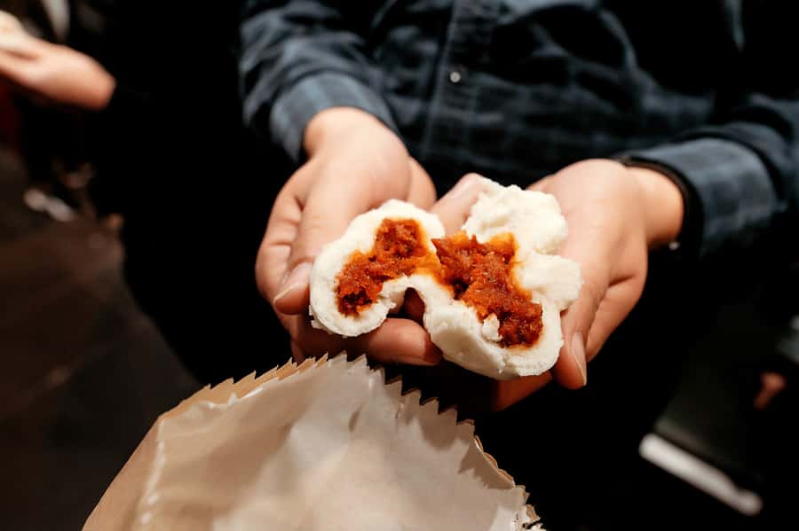Melbourne: Guided Night-Time Food Walking Tour - Desserts finish the night properly
