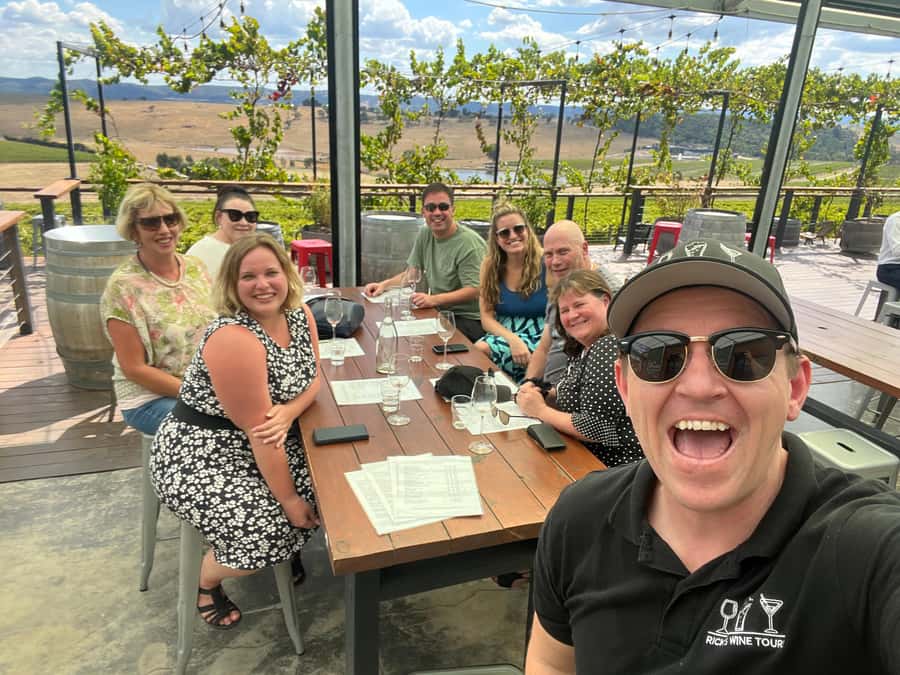 Melbourne: Yarra Valley Food & Wine Trip with 1 Wine Bottle - Wildlife, scenery, and the spaces between stops