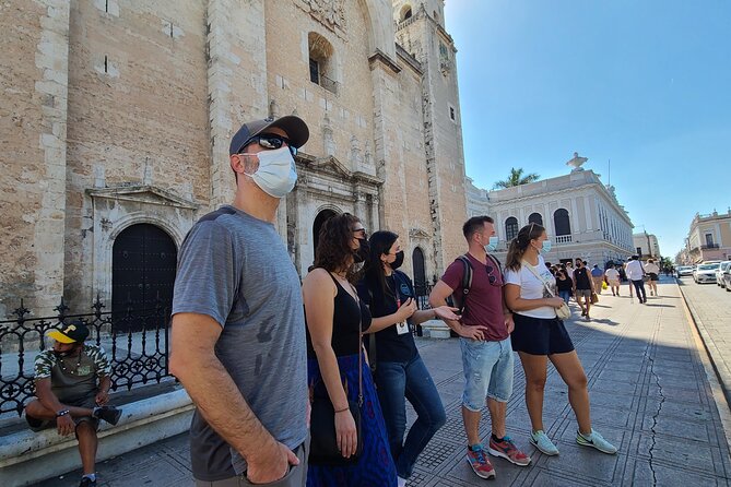 Merida Street Food Walking Tour - Lunch at El Marlin Azul