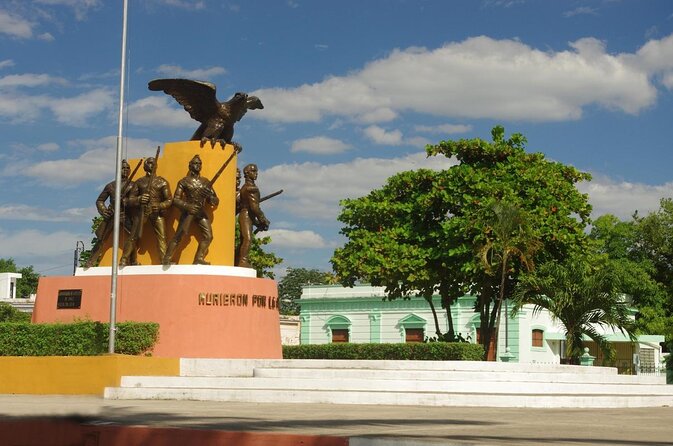 Merida Walking Food Tour. Authentic & Local Cuisine - Starting at Plaza Grande in Mérida’s Centro