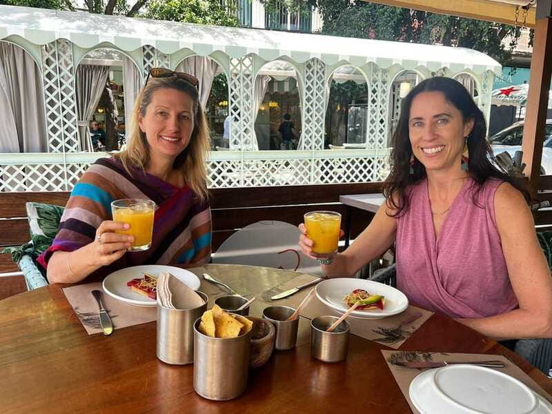 Mexico City: 3–Hour Polanco Food Tour - Six stops, with food ranging from tacos to soup