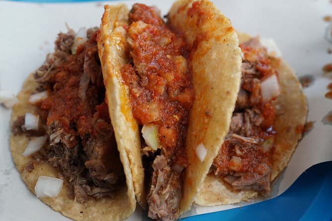 México City: Street Food to Home Cooking Food Tour - The market stop and why it matters