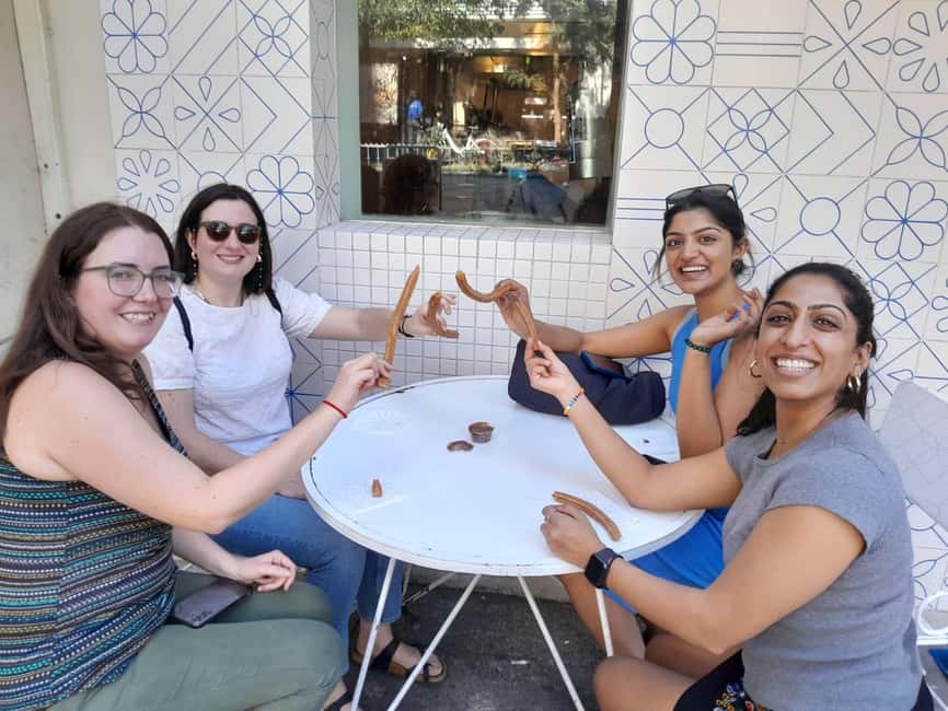 Mexico City: Vegan and Vegetarian Street Food Adventure - Paseo de la Reforma and more familiar Mexican flavors