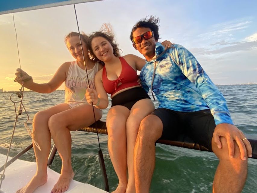 Miami: Intimate Sailing in Biscayne Bay w/ Food and Drinks - Mangroves, Sandbars, and Biscayne Bay Views