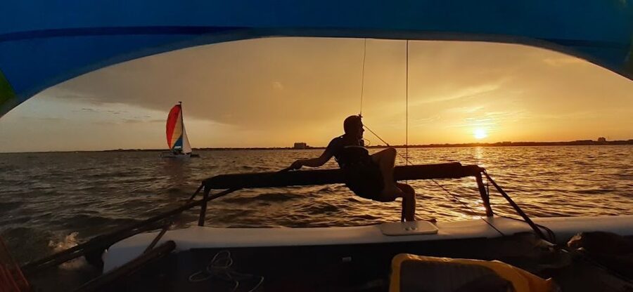 Miami: Intimate Sailing in Biscayne Bay w/ Food and Drinks - Guides Who Add More Than Boat Handling
