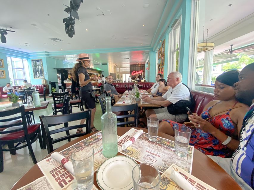 Miami: South Beach Food Tour - Ocean Drive and Española Way between bites