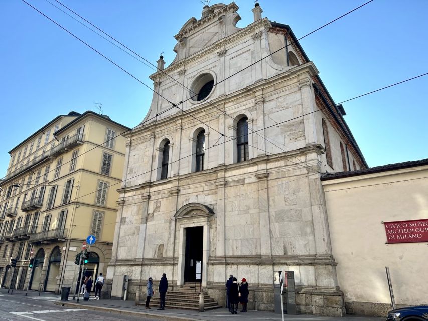 Milan: Guided Street Food Walking Tour with Food Tasting - The quick take
