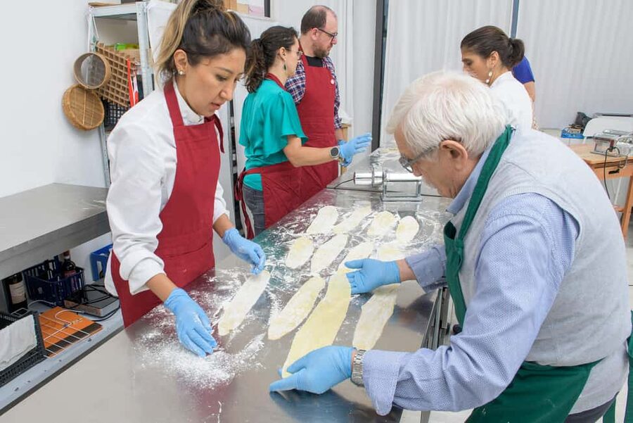 Milan: Italian Cooking Class with Food and Wine - Arriving at Chef and the City