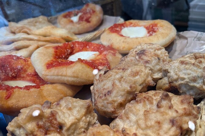 Milan's Authentic Street Food tour: A Gourmet Experience - Price, portions, and the real value