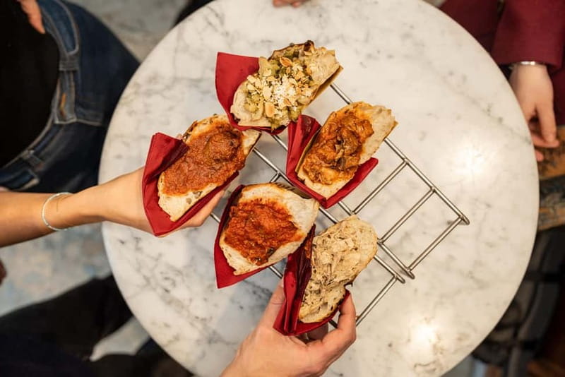 Milan: Sunset Navigli Food and Drinks Tour with a Local - Why Navigli makes a fine evening base