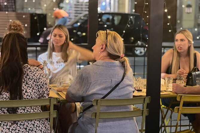 Milan: Sunset Navigli Food & Drinks Tour by Do Eat Better - Why this Milan food walk works well at sunset