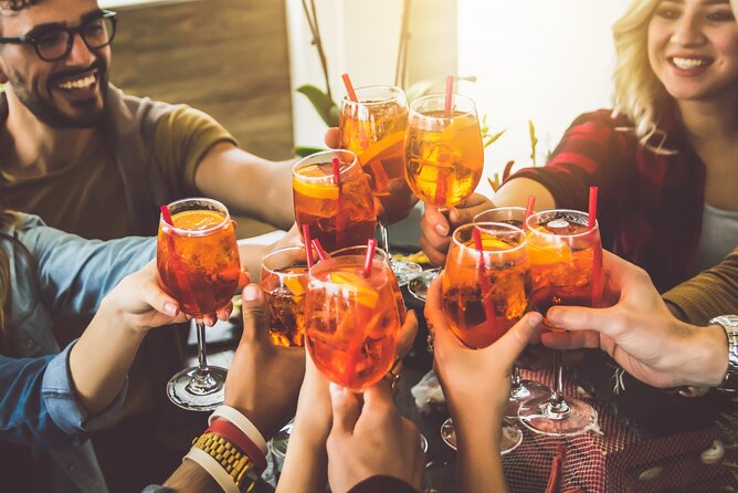 Milan: Sunset Navigli Food & Drinks Tour by Do Eat Better - Stop one: tagliere and canal-side aperitivo in Navigli