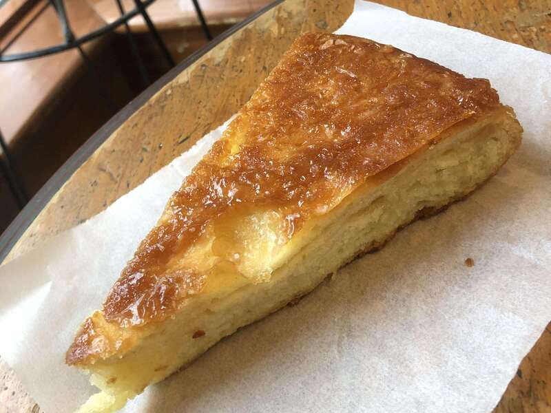 Montréal: Mile End Foodie Tour with Tasting - A useful first-day activity in Montréal