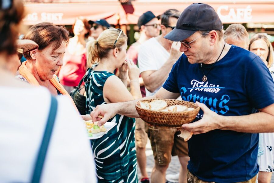 Munich: Viktualienmarkt Food Tour - Is $50 Good Value for 150 Minutes?