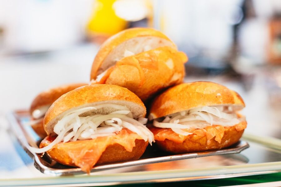 Munich: Viktualienmarkt Food Tour - Exotic Fruit, Juice, Fish, and International Food
