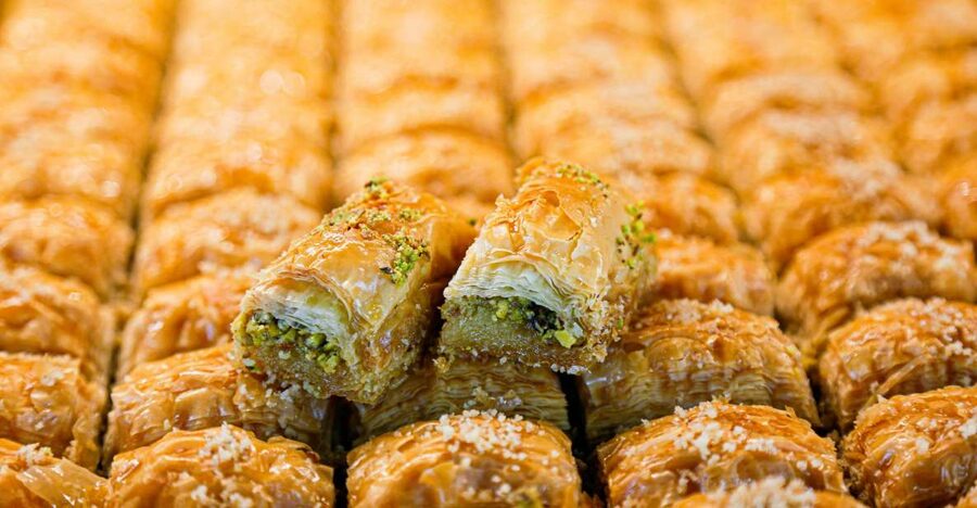 Mykonos Town: Food Walking Tour with Famous Tastings - Finding the police station by the Old Port
