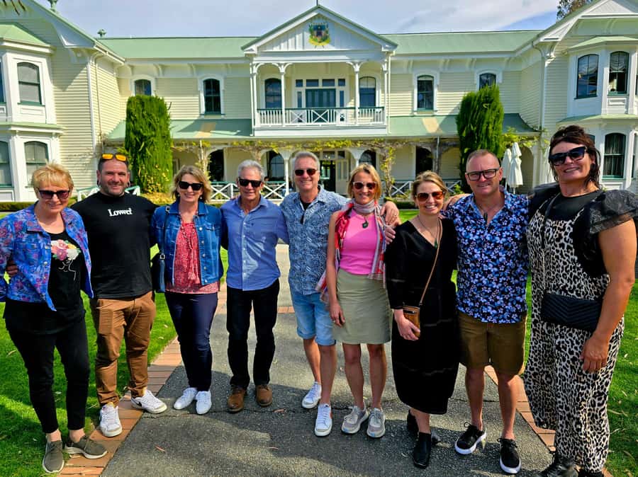 Napier: Afternoon Winery & Gin Tasting Tour Thu Fri Sat - What the four-and-a-half-hour afternoon feels like