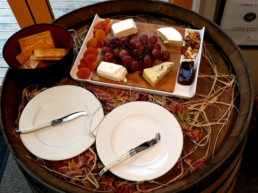 Napier: Afternoon Winery & Gin Tasting Tour Thu Fri Sat - Five gins in Napier’s Art Nouveau Tobacco Building
