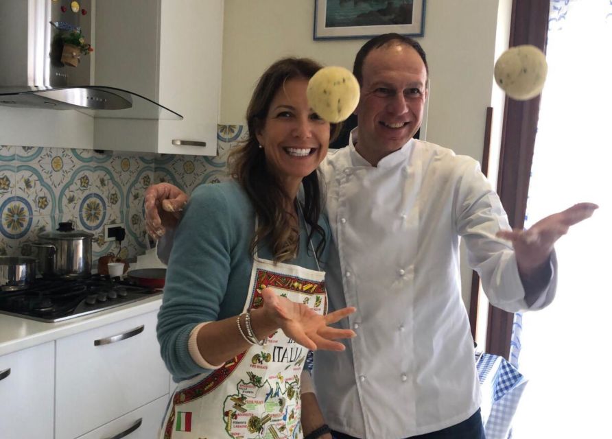 Naples: Fresh Pasta Cooking Class and Dinner with a Local - The aperitif starts the evening