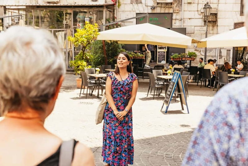 Naples: Guided Street Food Tour with Spritz - The guides are a major part of the experience