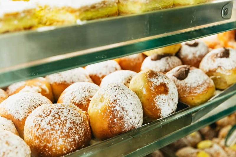 Naples: Guided Street Food Tour with Spritz - Piazza del Gesù Nuovo and a convenient finish