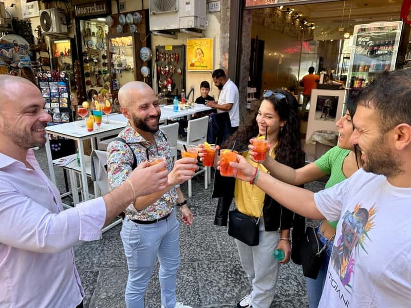 Naples: Old City Center Street Food Tour with Spritz - Key points at a glance