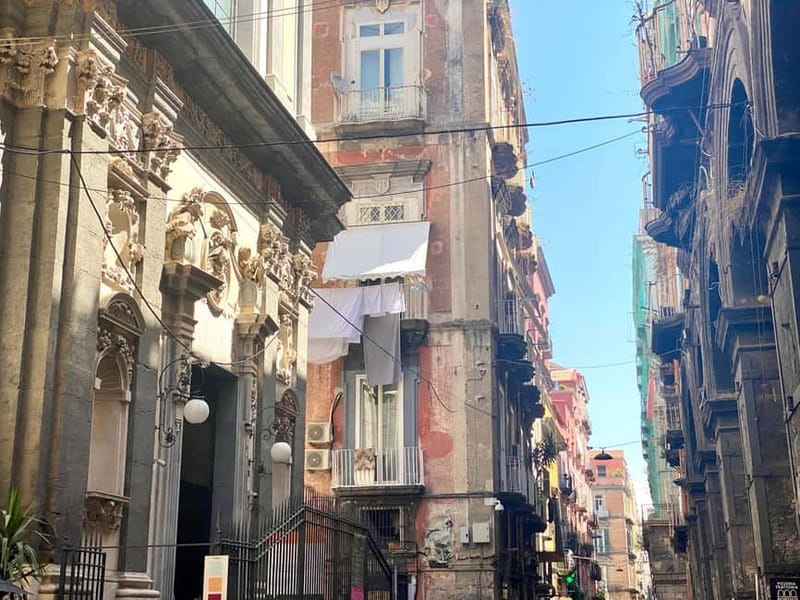 Naples: Old City Center Street Food Tour with Spritz - Pace, group comfort, and practical limits