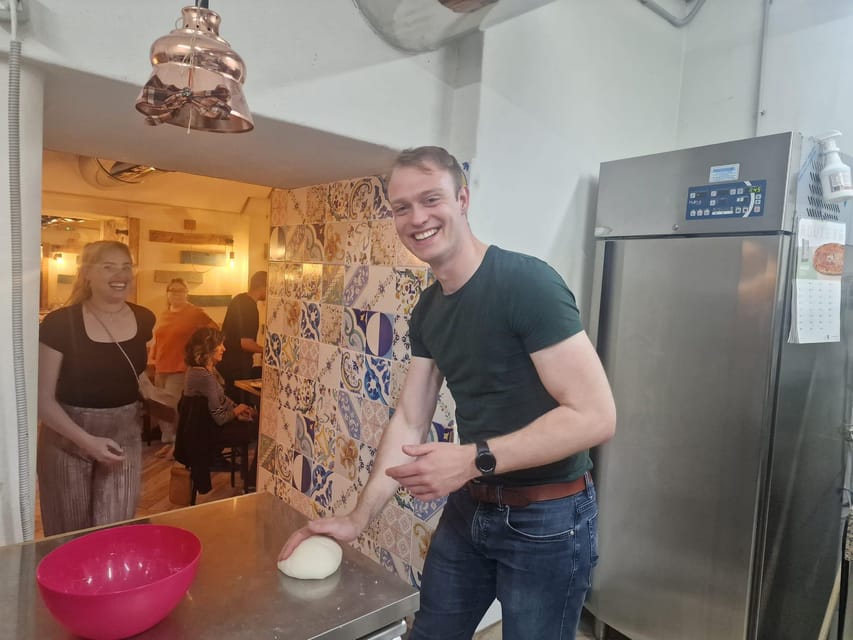 Naples: Pizza Making Class with Local Pizzaiolo - Who will enjoy this class most?