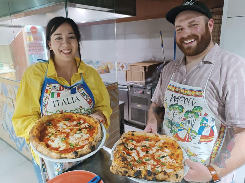 Naples: Small Group Pizza Making with Drink Included - Key points at a glance