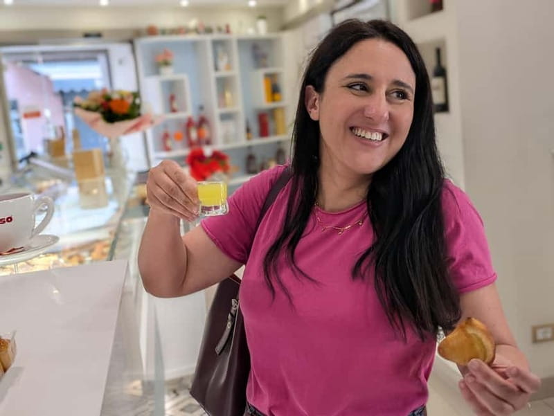 Naples: Street Art, Wine and Food Tasting Walking Tour - The Dei Vergini Market in the morning