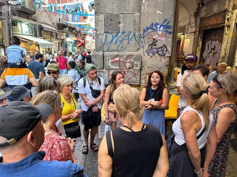 Naples: Street Food and Guided Sightseeing Walking Tour - Practical advice for getting the most from the tour
