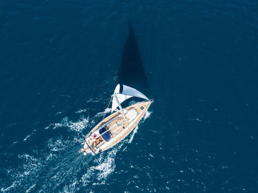 Naxos/ Paros: Sailing Cruise with Food and Drinks - The sunset option from Naxos or Paros