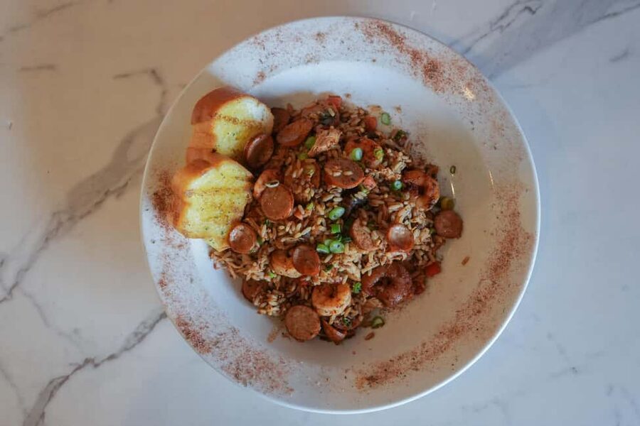 New Orleans: Food Tour with Seafood Boil in French Quarter - Timing, walking, and planning your day