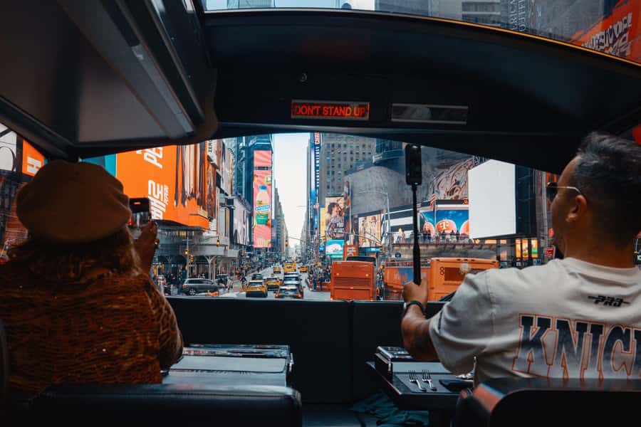 New York City: Bustronome Gourmet Dinner Tour - Five things to know before booking
