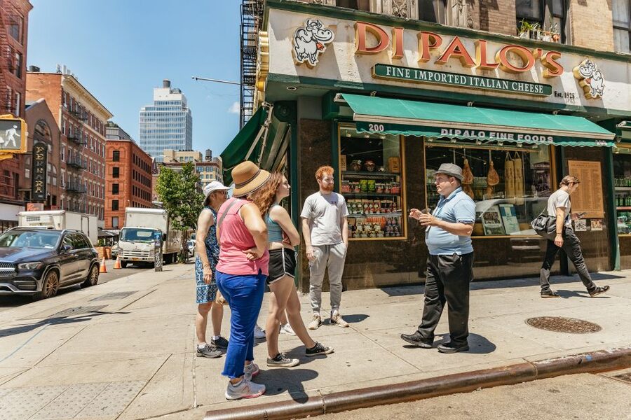 New York City: Little Italy Italian Food Tasting Tour - Di Palo’s and the taste of old-school Italian groceries