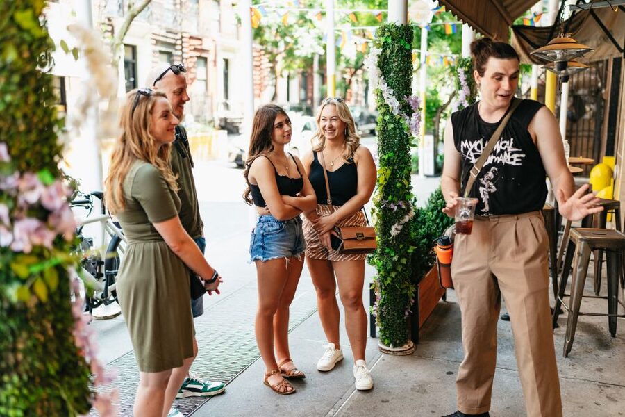 New York City's Hell's Kitchen: Walking Food Tour - Stop four: Meatballs and familiar comfort food
