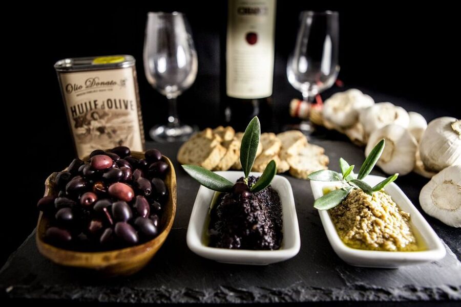 Nice: Guided Food & Wine Walking Tour with Full Meal - What the $95 price really covers
