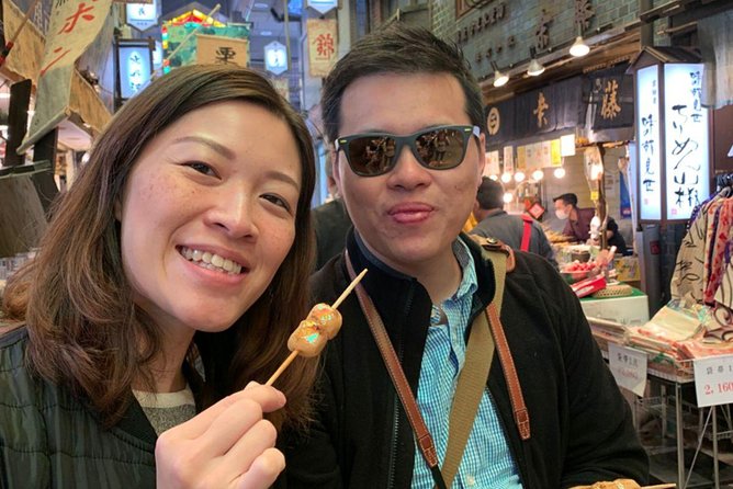 Nishiki Market Brunch Walking Tour (7 Tastings + Brunch) - How the guides shape the morning