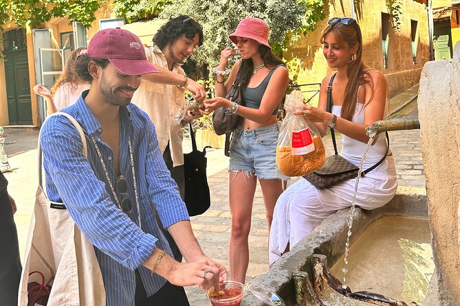 NO DIET CLUB - Best food tour in Aix en Provence (En / Fr) - Exploring the market through spreads, olives, and cheese