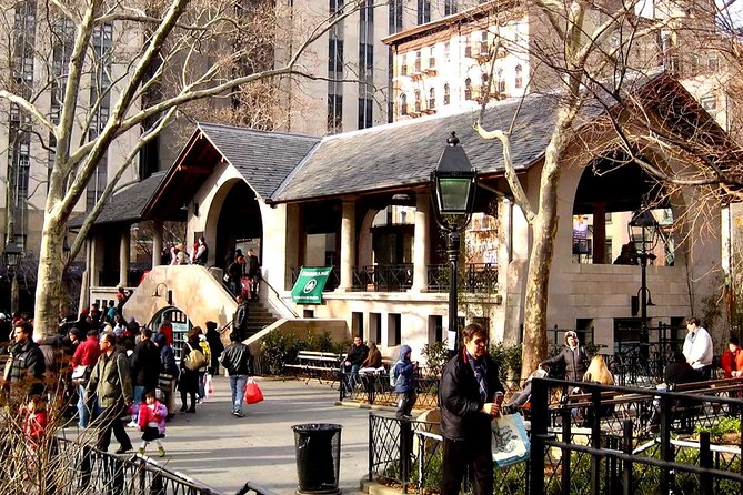 NYC: Chinatown & Little Italy Food Tour with 7 Flavorful Tastings - What the guides add to the day