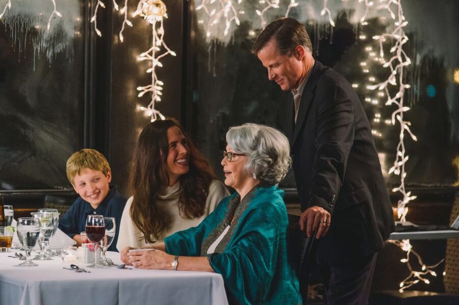 NYC: Christmas Eve Gourmet Brunch or Dinner Harbor Cruise - Key details before you book